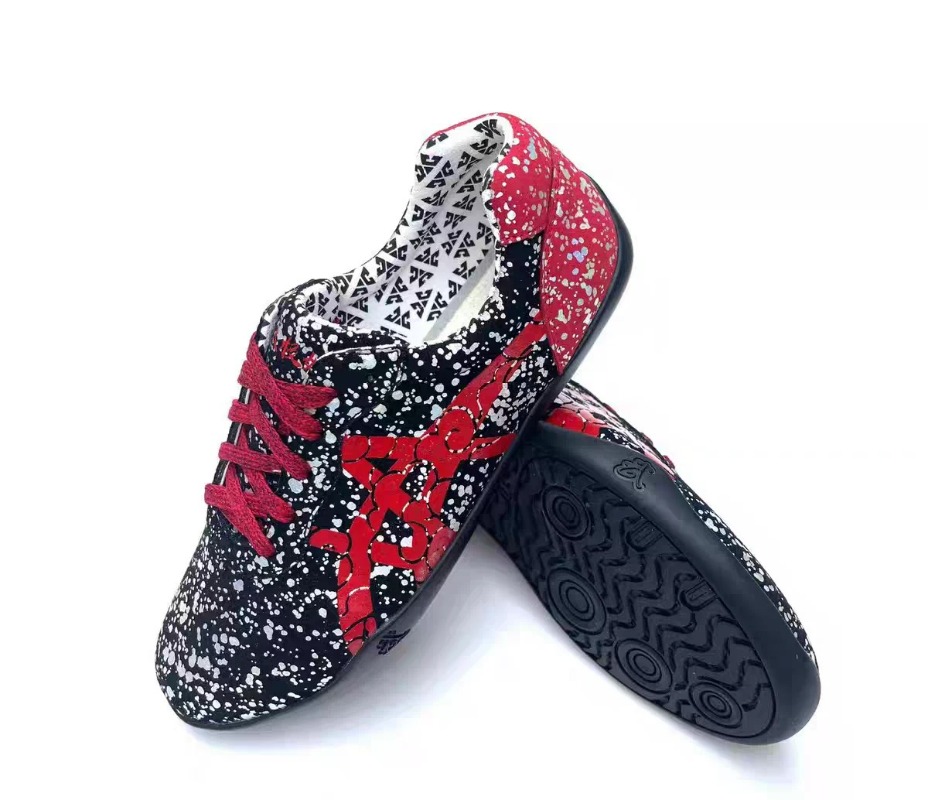 Scarpe Classiche di Marca per  - Men Shoes Vs Women recensione e prezzo