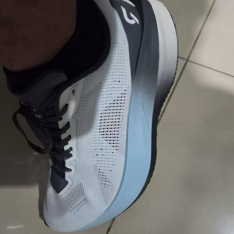 Scarpe da Corsa DYNAFISH Xiao  - Men Shoes Vs Women recensione e prezzo