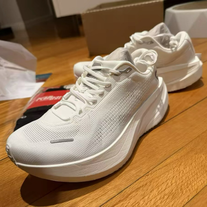 Scarpe da Corsa DYNAFISH Xiao  - Men Shoes Vs Women recensione e prezzo
