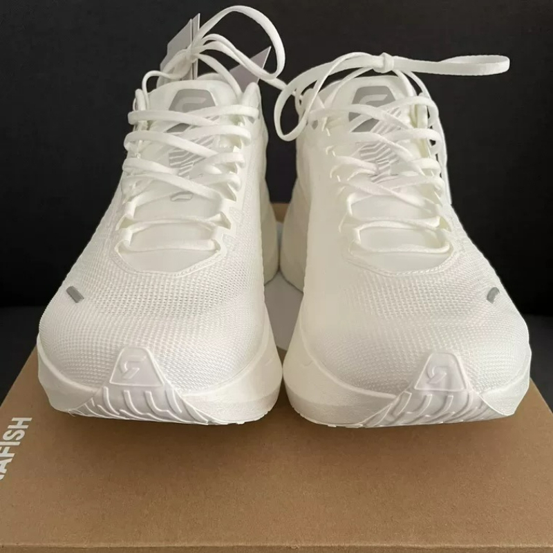 Scarpe da Allenamento DYNAFISH - Men Shoes Vs Women recensione e prezzo