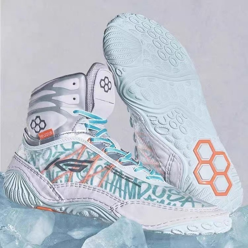 Scarpe da Boxe Professionali 2 - Men Shoes Vs Women recensione e prezzo